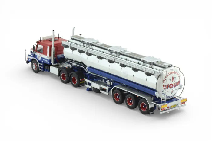 Tekno Scania 142H 4x2 com Semirreboque Tanque 3 Eixos A. v. d. Vouw
