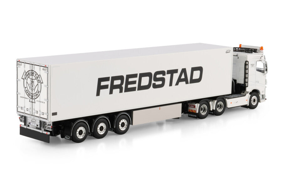 WSI Volvo FH4 6x2 com Semirreboque Baú Frigorífico 3 Eixos Fredstad