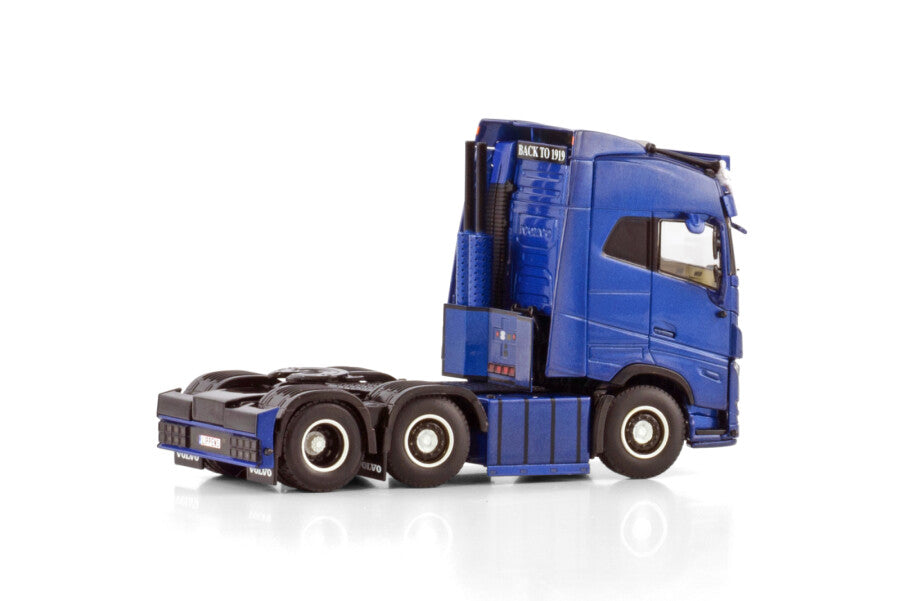 WSI Volvo FH5 Globetrotter 6x2 Cavalo Mecânico 3 Eixos Lippens