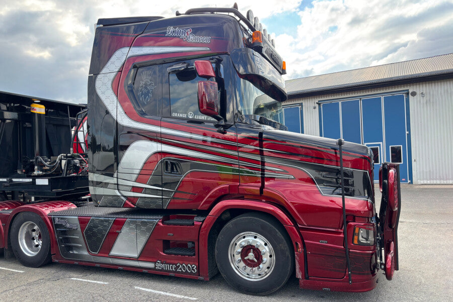WSI Scania Vlastuin Torpedo 6x2 com Semirreboque Basculante 3 Eixos Na Schakt