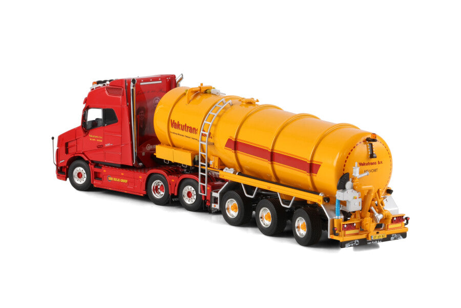 WSI Volvo VL Stuin VT5 6x2 com Semirreboque Tanque a Vácuo 3 Eixos Vakutrans